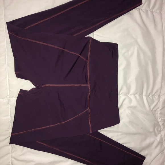 Worn once, Lululemon Size 6 pants - Picture 3 of 3